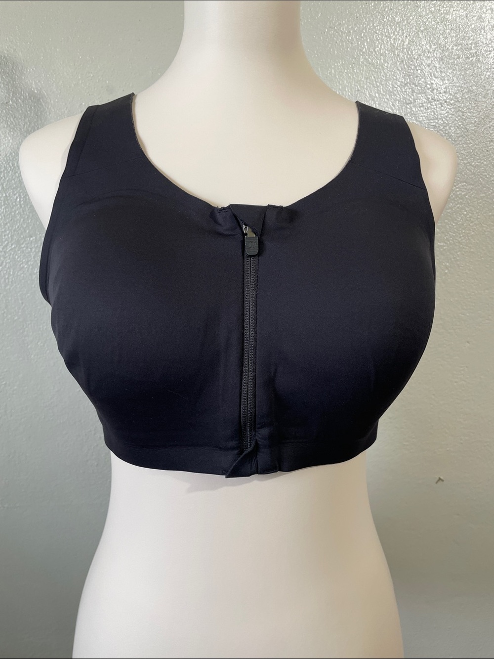 Athleisure Front Zip High Support Sports Bra Crossback Black Lululemon Faded Sz